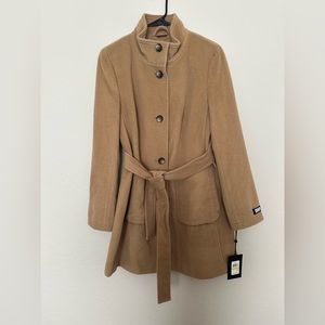 DKNY Stand-Collar Button-Front Belted Coat Camel